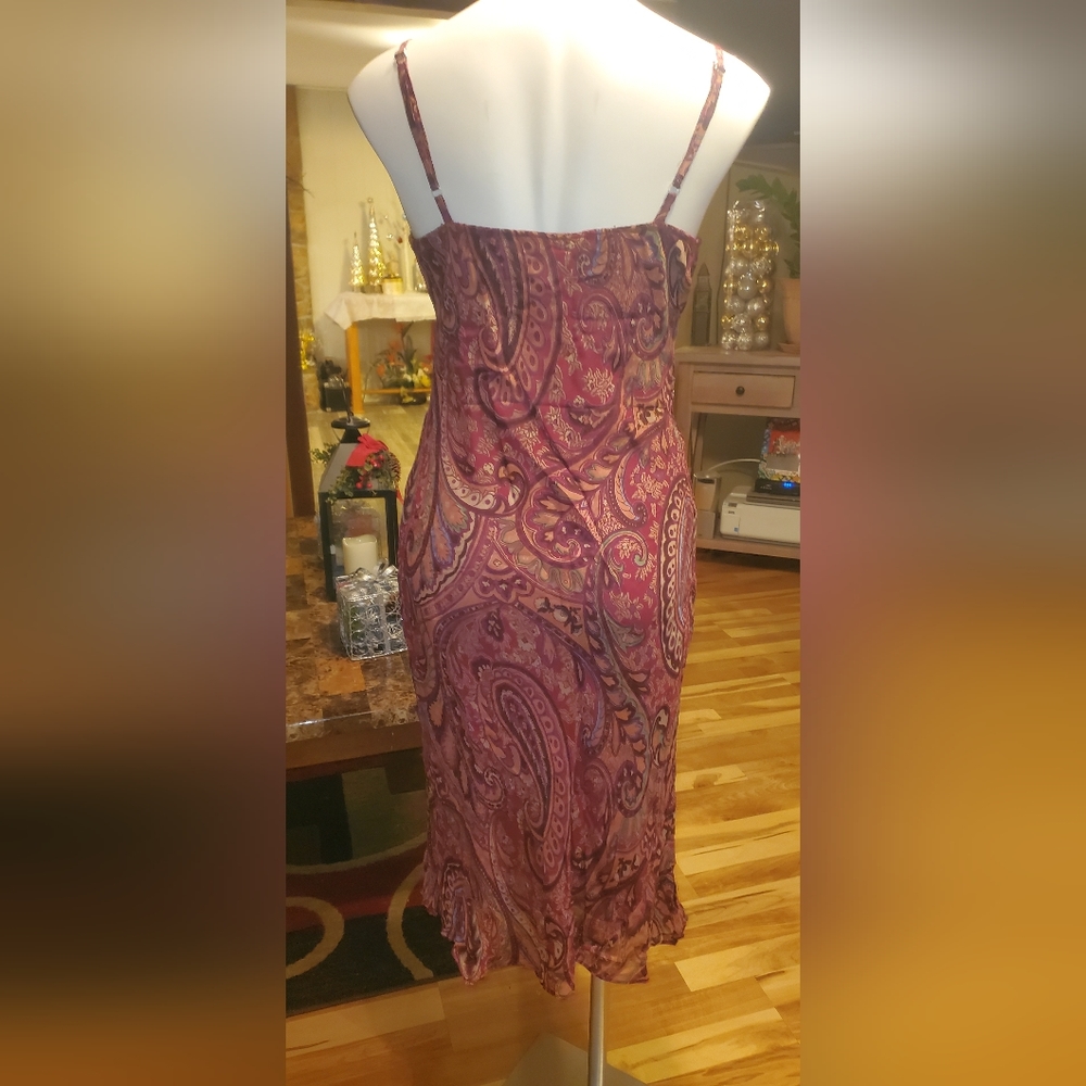 Dress - Picture 5 of 8